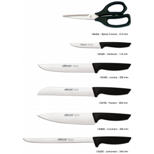 Набор ножей из 6 -ти предметов с подставкой Niza Arcos  (136100)