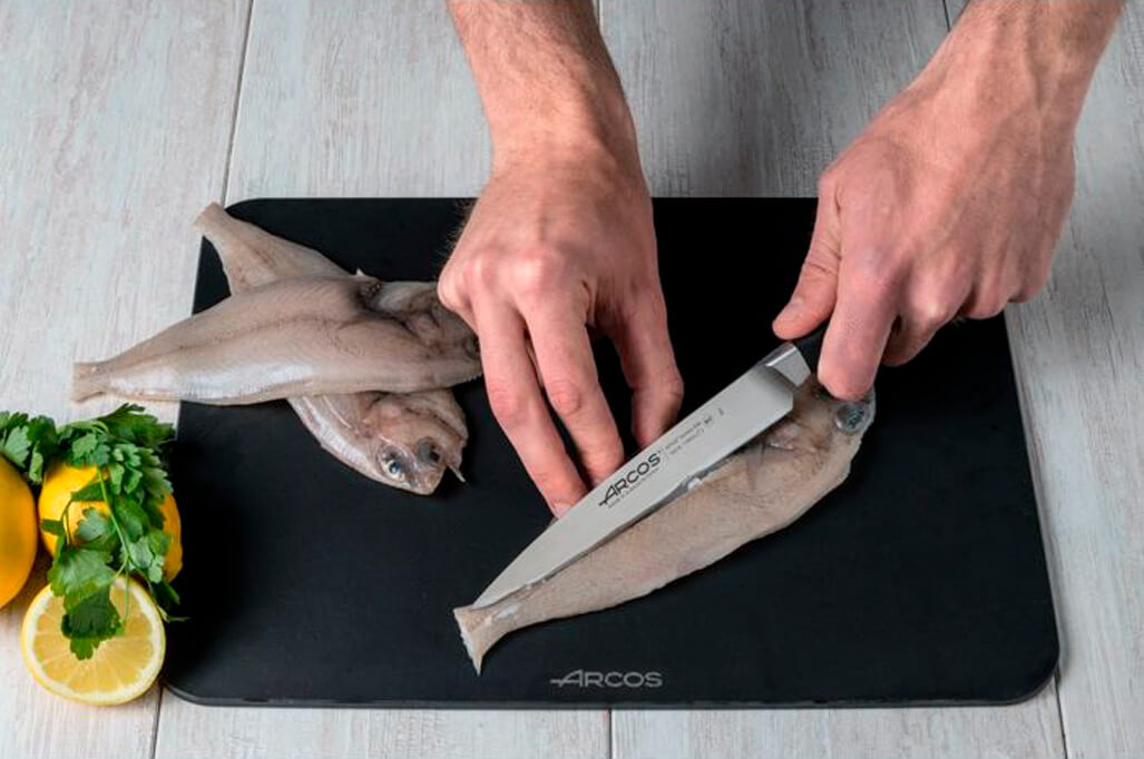 нож для риби